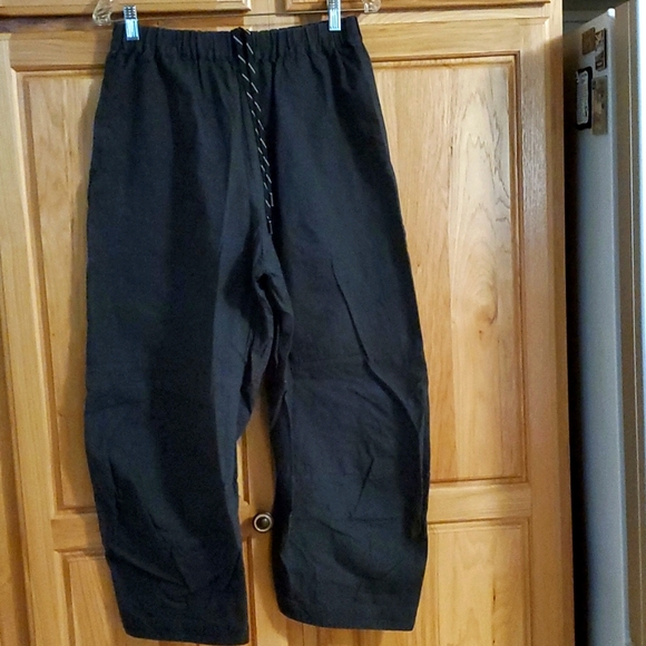 roucha Pants - Roucha "Penn Demin" Navy pants.  $194 retail. Size "B". Perfect like brand new!